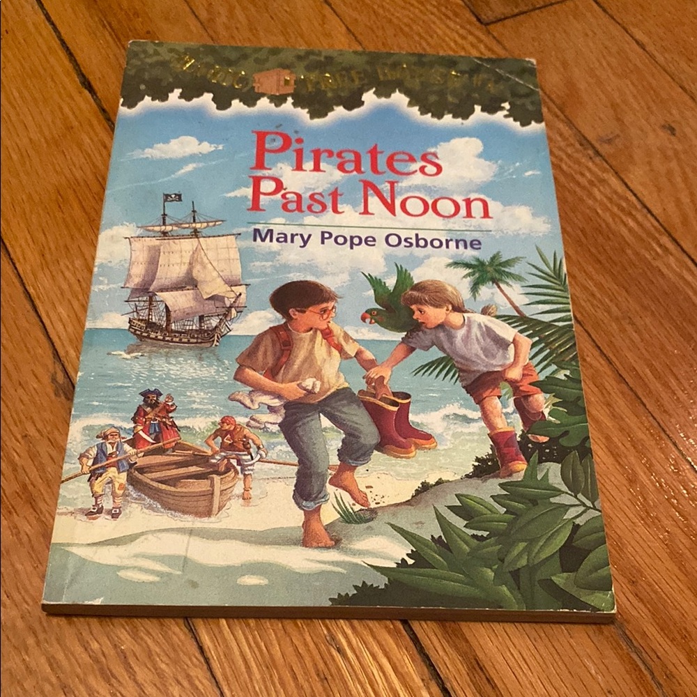 Pirates Past Noon Book 4 Magic Tree House